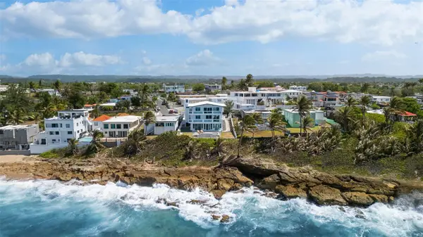 Address Withheld By Seller, DORADO, PR 00646