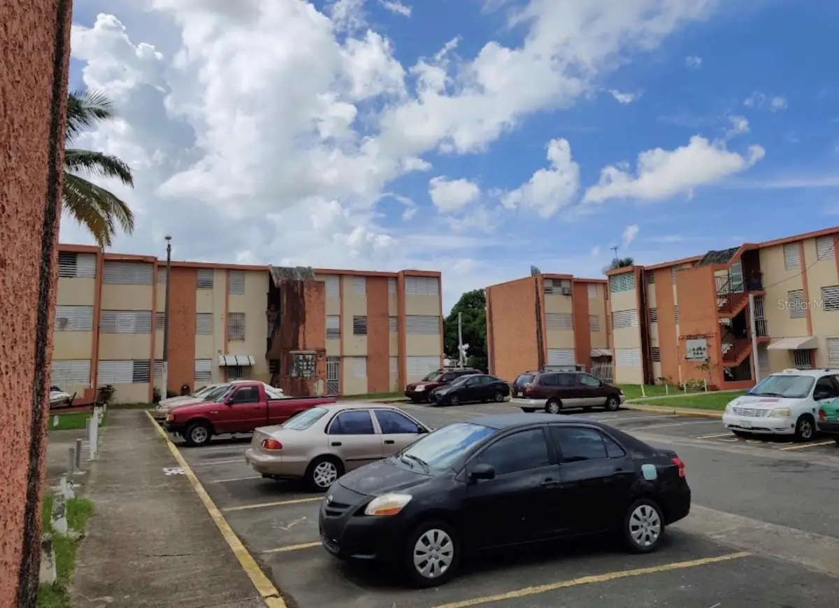 PR-874 Cond. Los Naranjales #215, Carolina, PR 00985 - #1