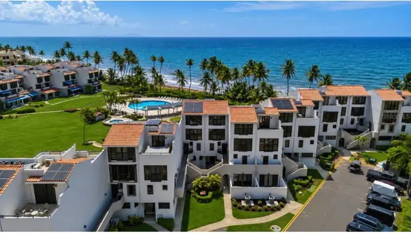 180 Candelero Rd #19, HUMACAO, PR 00791