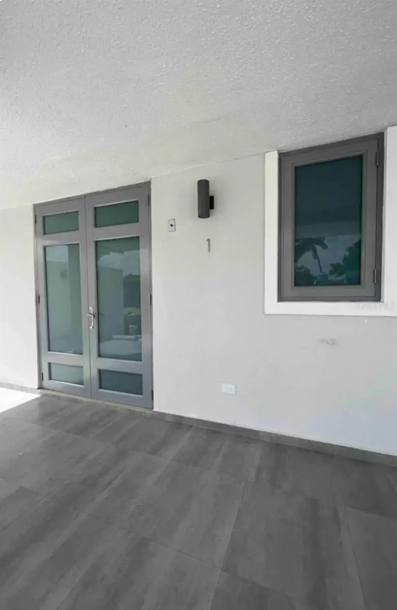 calle Paseo Alegre 2346, Toa Baja, PR 00949 - #2