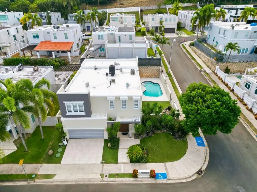 366 Almacigo, San Juan, PR 00926 - #2