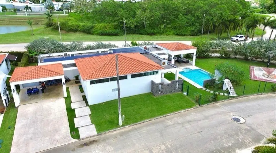Periferal 1, Juncos, PR 00777 - #1