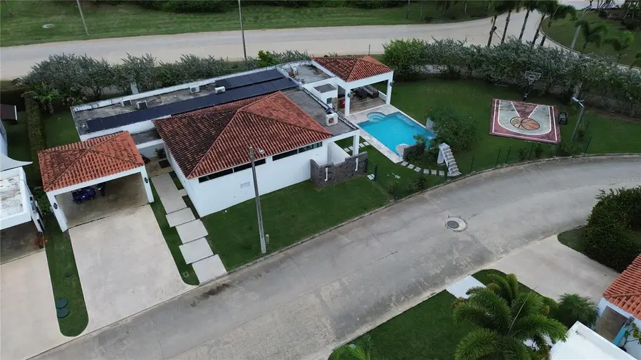 Periferal 1, Juncos, PR 00777 - #2