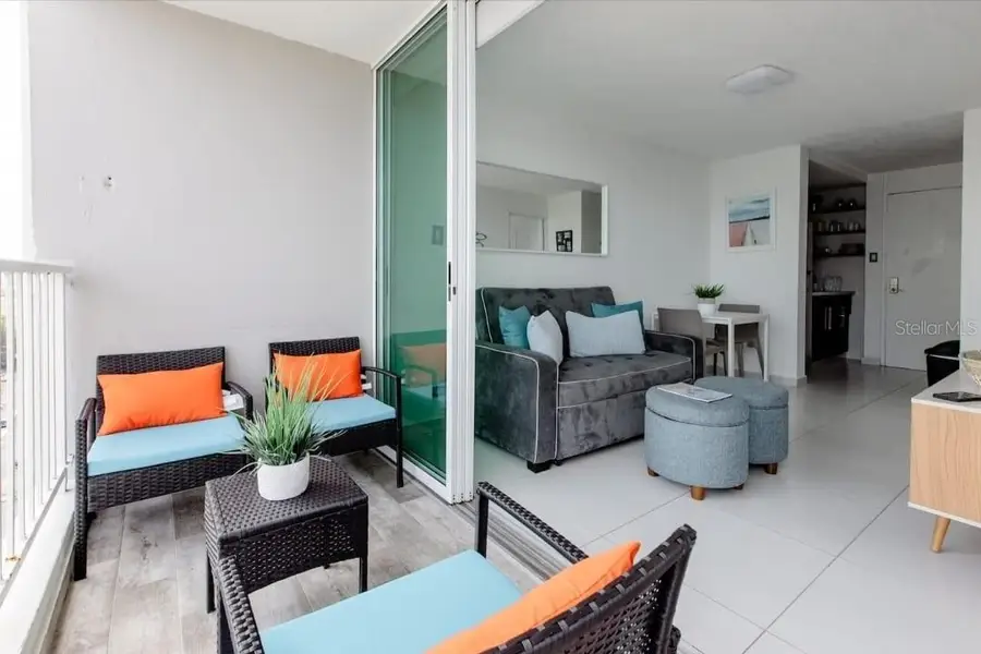 37 Isla Verde Ave. #1211, Carolina, PR 00979 - #2