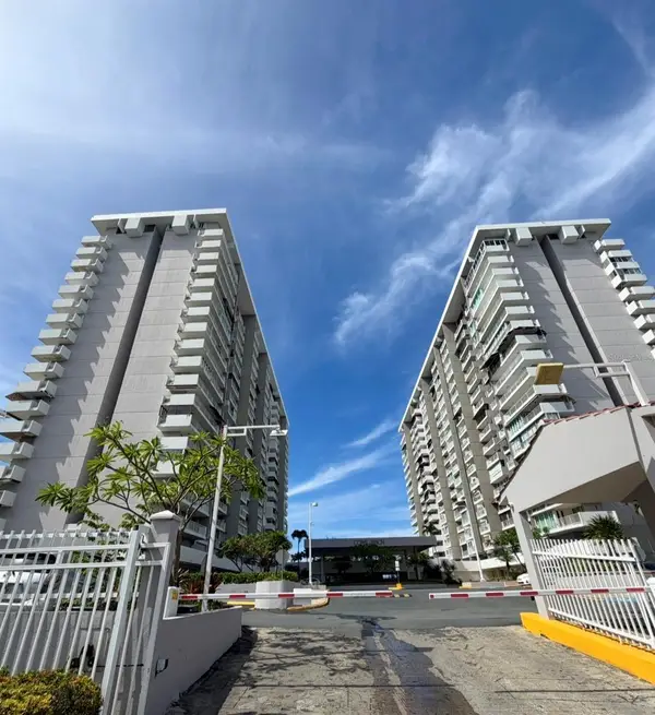 5859 Isla Verde Avenue #1907, CAROLINA, PR 00979