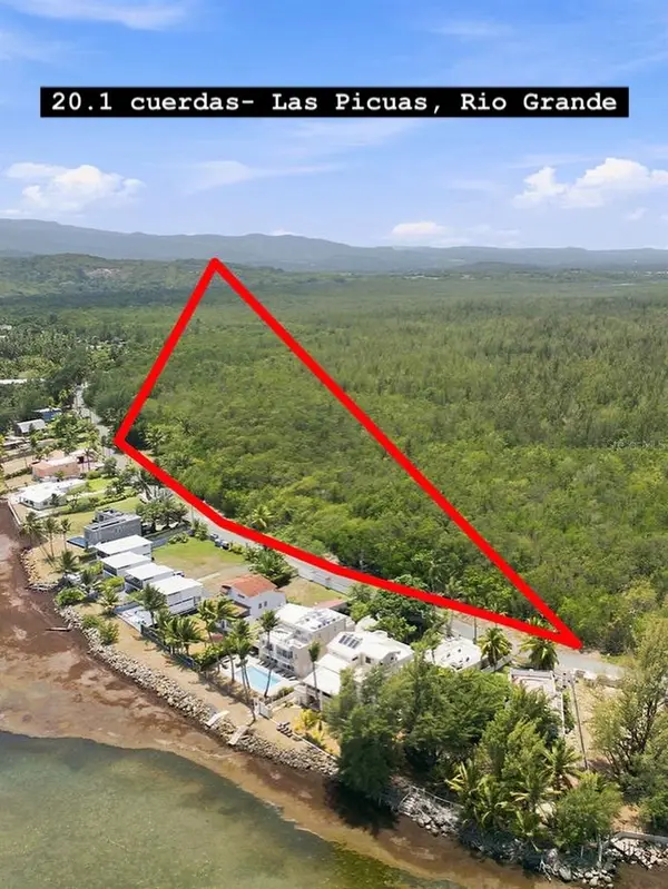 PR-968 Km 2.1, Las Picas Camino Las Picuas, RIO GRANDE, PR 00745