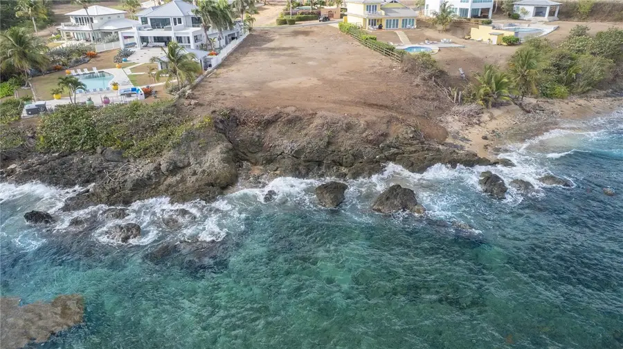 6 Beach Village, Vieques, PR 00765 - #2