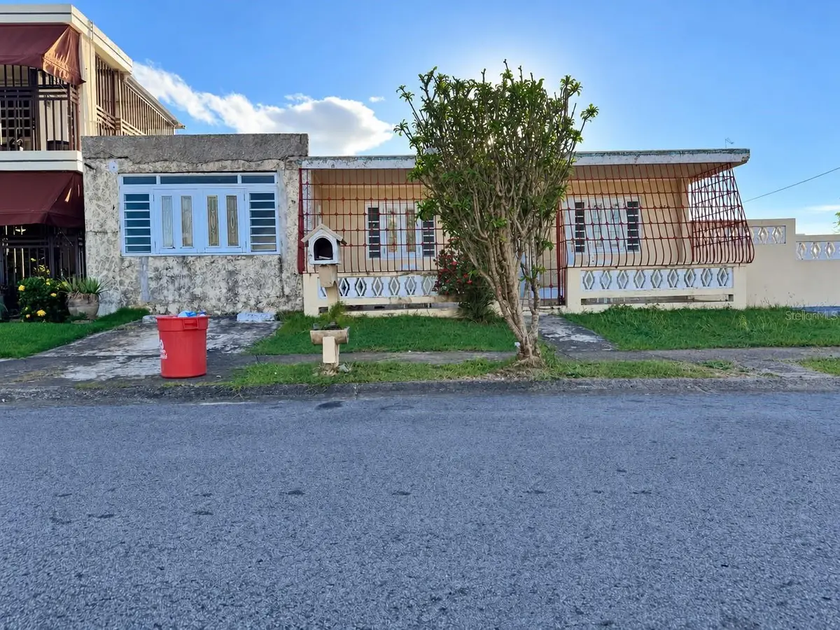 229 URB VILLA CAROLINA 609, Carolina, PR 00987 - #1