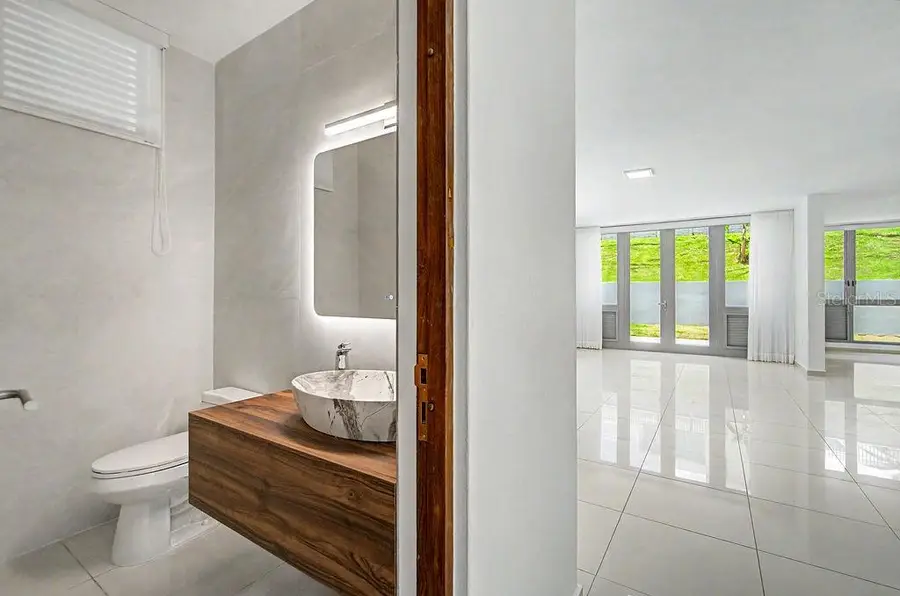70 Aqcuamarina, San Juan, PR 00931 - #3