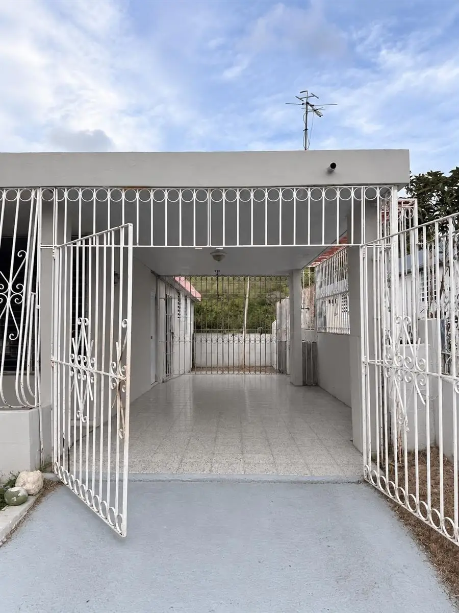 CALLE 35 Urb Jardines Del Caribe Ll36, Ponce, PR 00728 - #2