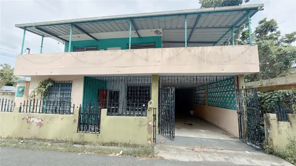 14 Abra Del Pimiento Calle 6, BARCELONETA, PR 00617