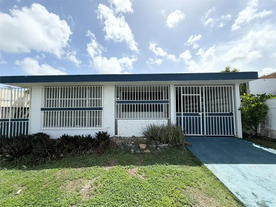 DIEGO SALCEDO ST. Fairview Dev. #1873, San Juan, PR 00926 - #2