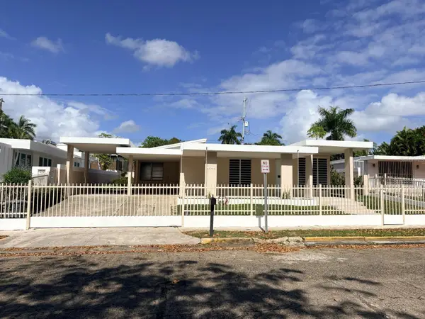 URB. SAN IGNACIO San Cosme #1696, SAN JUAN, PR 00927