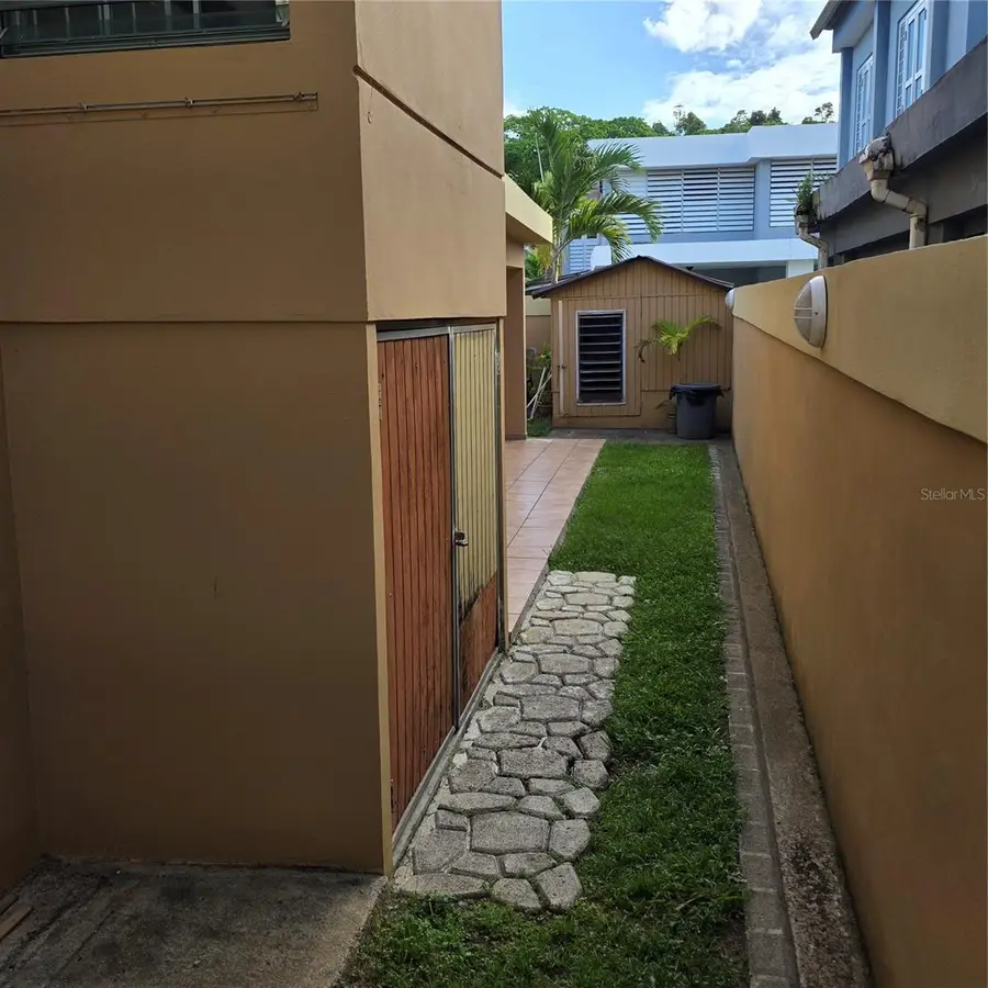512 Calle Bromelia, Carolina, PR 00987 - #3