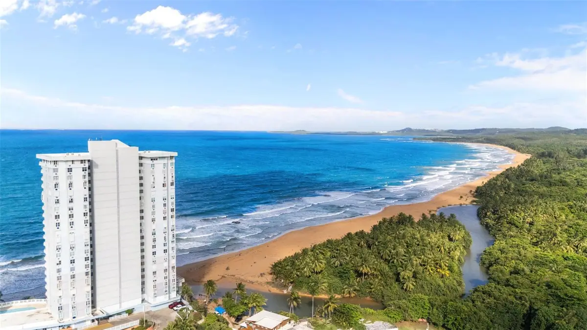 Esperanza St Cond. Sandy Hills #18-H, Luquillo, PR 00773 - #1