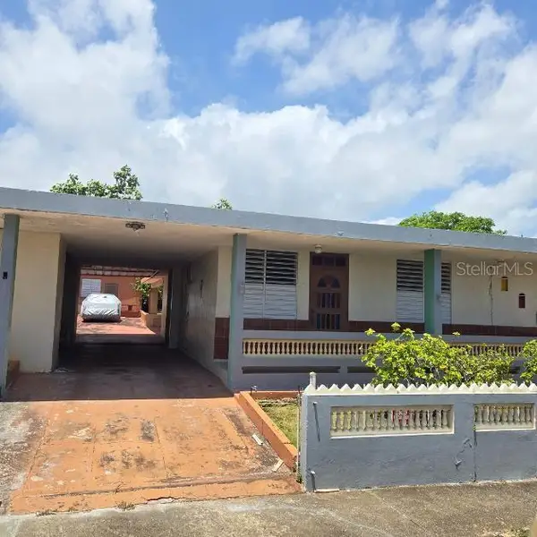 5 Medina Dev, ISABELA, PR 00662