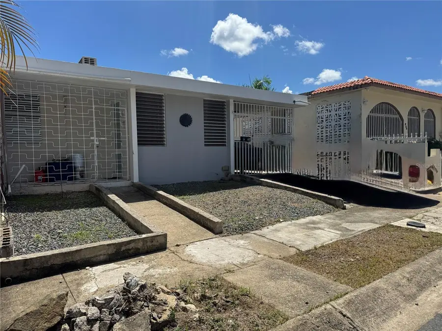 P26 Josie Perez, Caguas, PR 00725 - #2