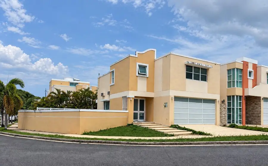 D70 Opalo St, Mirabella Village And Club, Bayamon, PR 00961 - #2