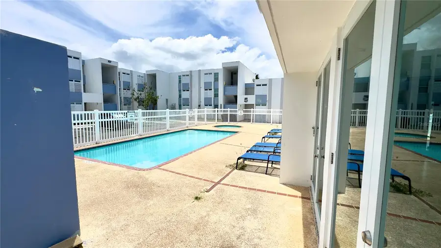 2 Cond. Garden View #4-42, Carolina, PR 00985 - #3