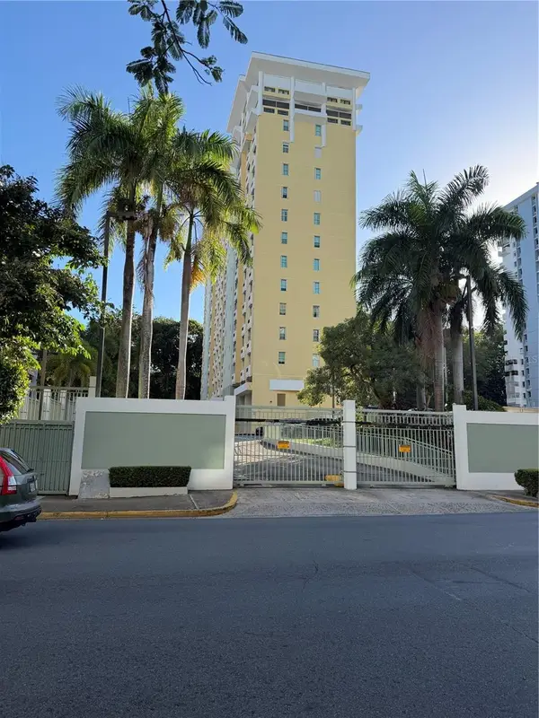 J8 Avenida San Patricio #15B, GUAYNABO, PR 00968