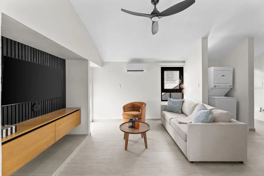 153 Calle Pomarrosa Bo. Santurce, San Juan, PR 00911 - #3