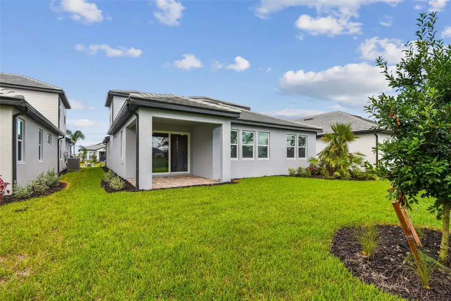 17236 Savory Mist Circle, Lakewood Ranch, FL 34211 - Image #2