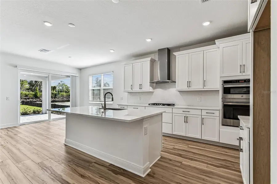 7586 Seahawk Avenue, Sarasota, FL 34241 - Image #3