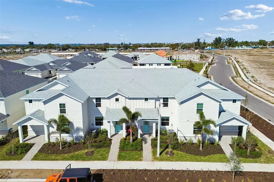 8011 Seaflower Parkway, Bradenton, FL 34210 - #2