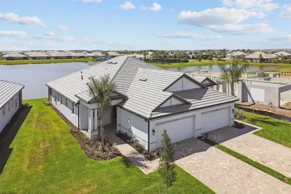 18071 Cherished Loop, LAKEWOOD RANCH, FL 34211