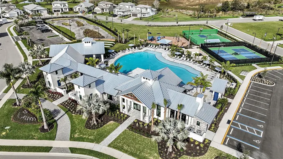 17146 Savory Mist Circle, Lakewood Ranch, FL 34211 - Image #3