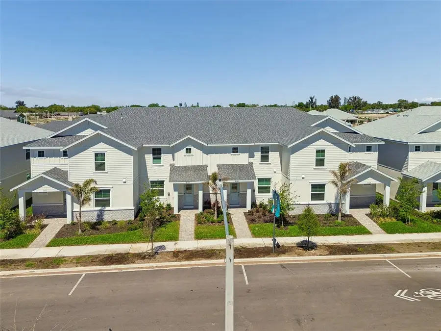 8111 Seaflower Parkway, Bradenton, FL 34210 - #2
