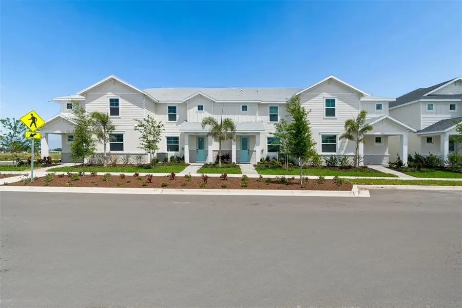 8233 Seaflower Parkway, Bradenton, FL 34210 - #2