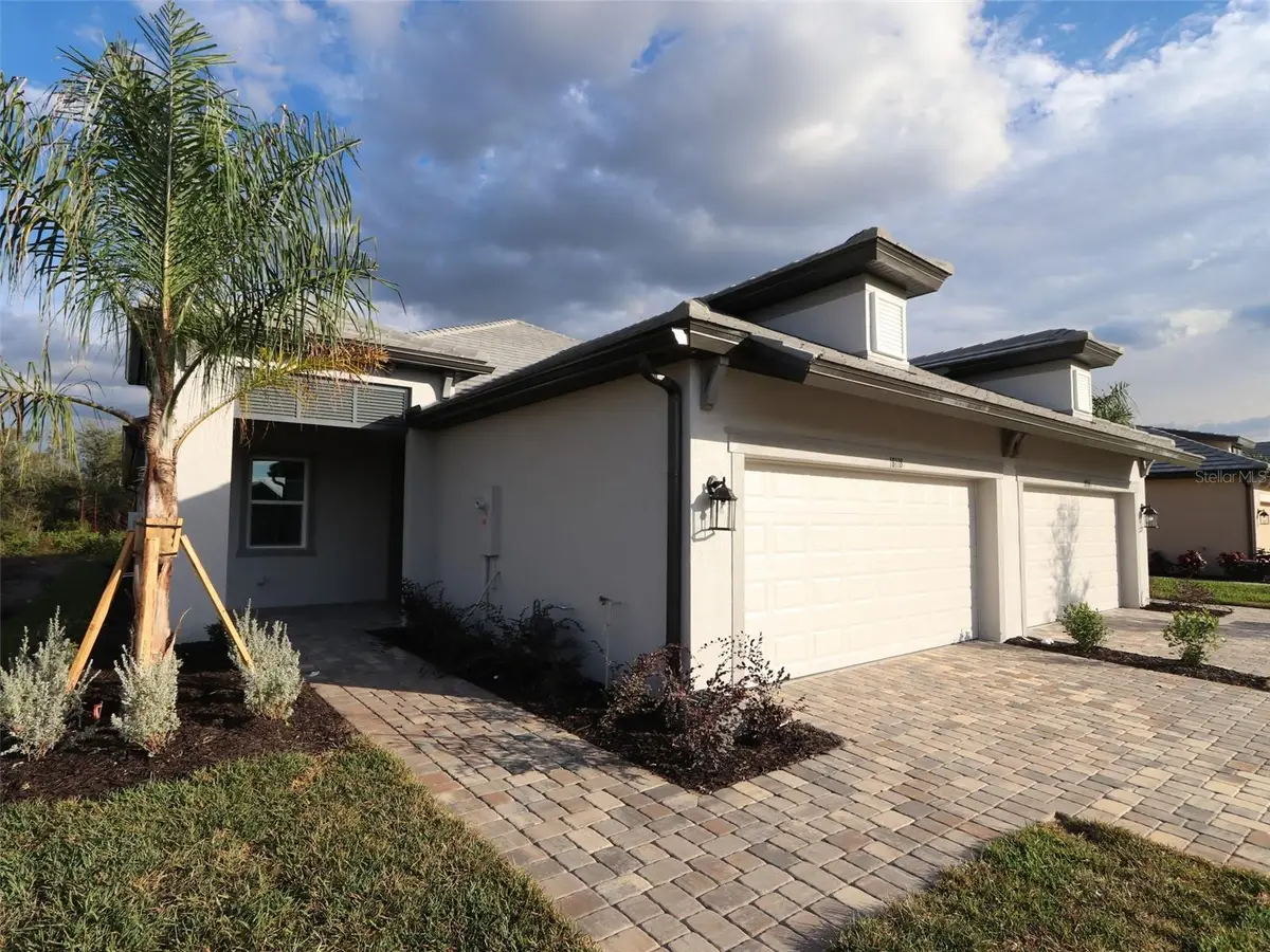 18118 Cherished Loop, Lakewood Ranch, FL 34211 - Image #1