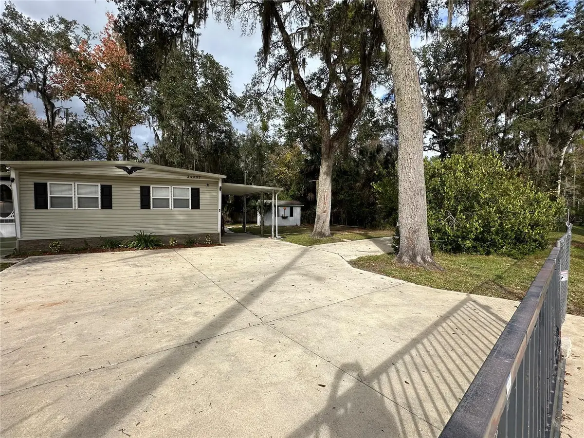 24007 River Road, Astor, FL 32102 - Image #1