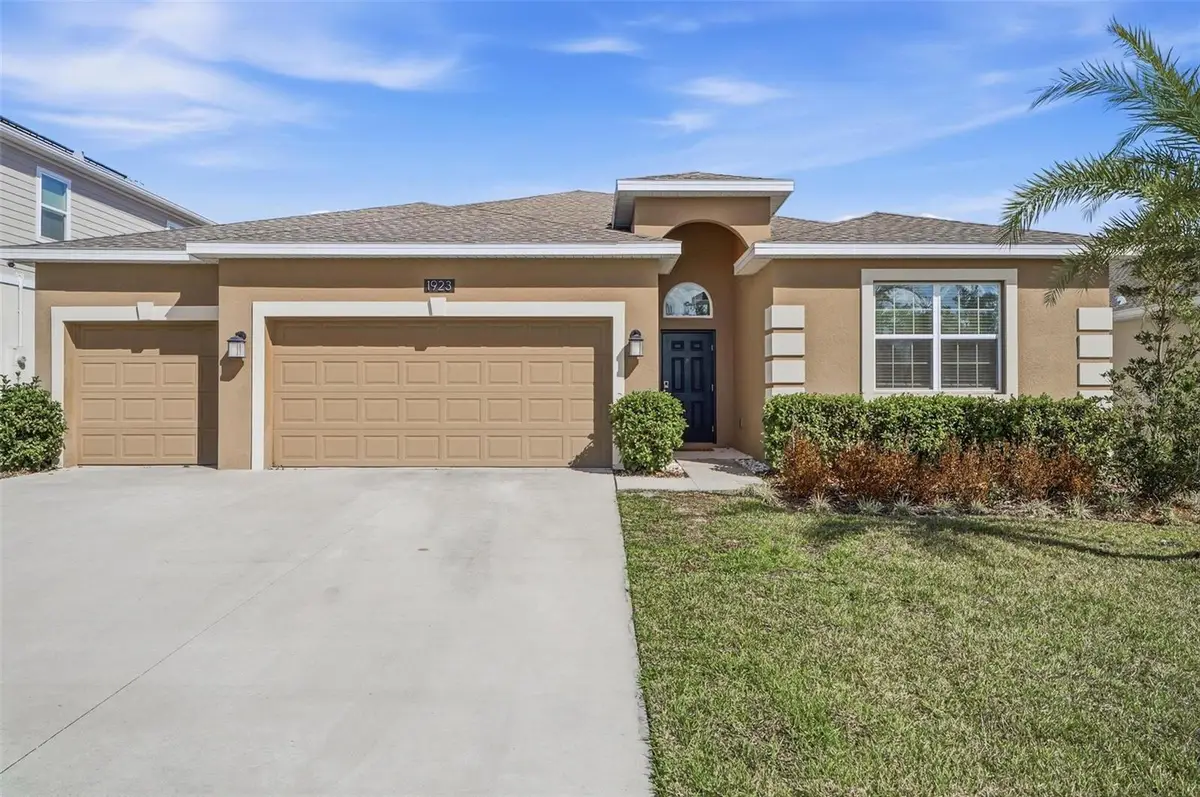 1923 Perch Hammock Loop, Groveland, FL 34736 - #1