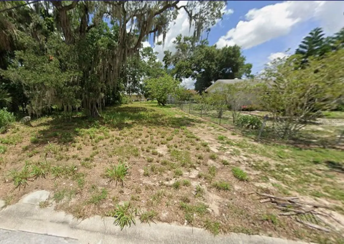 206 W Stuart Avenue, Lake Wales, FL 33853 - #1