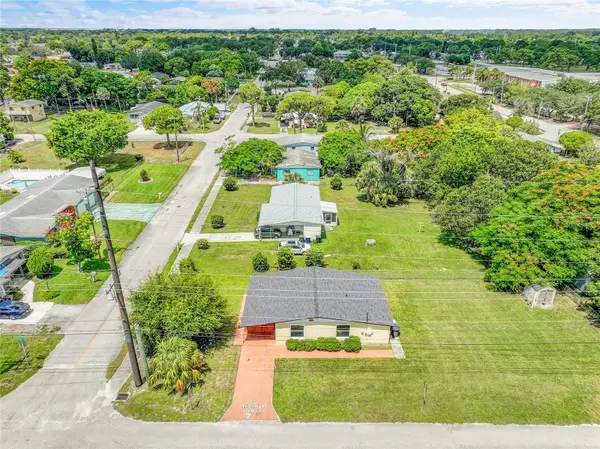 2102 Avenue P, FORT PIERCE, FL 34950