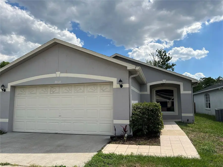 8824 Valencia Oaks Court, Orlando, FL 32825 - #2