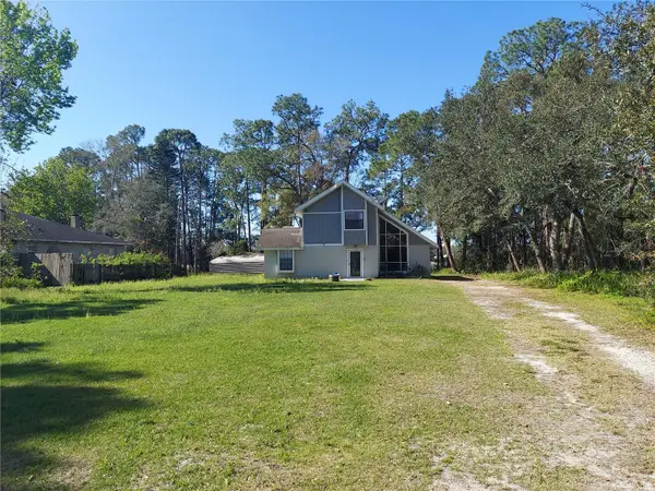 2449 E Lake Drive, DELAND, FL 32724