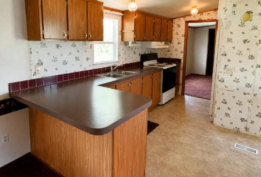 1142 SW Jim Clark Road, Madison, FL 32340 - #2