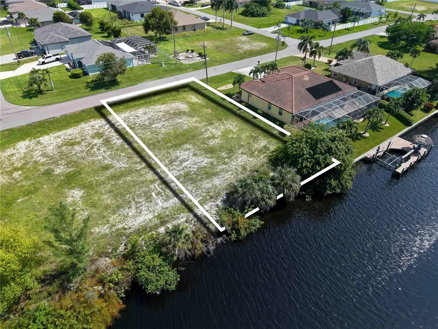 3818 SW 19th Place, Cape Coral, FL 33914 - #3