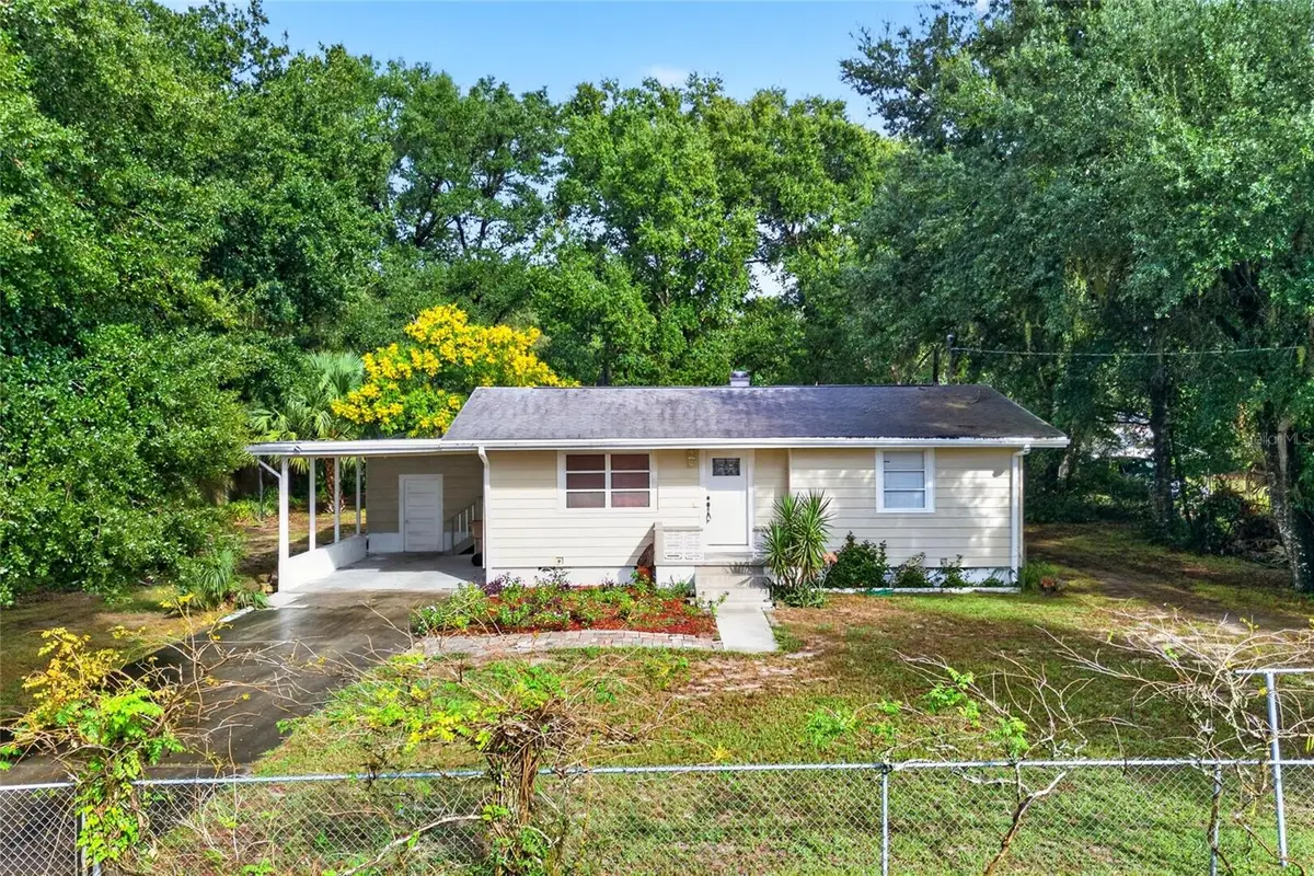 210 Nebraska Avenue, Leesburg, FL 34748 - #1