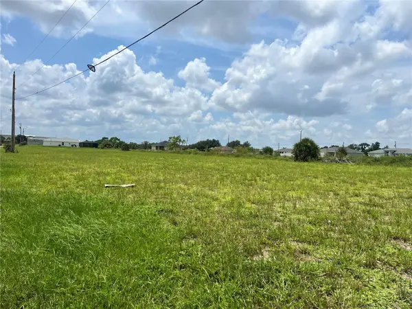 1306 NE 19th Place, CAPE CORAL, FL 33909