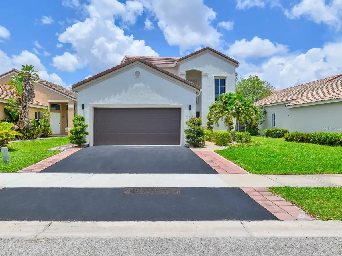 624 NE Stanton Drive, Weston, FL 33326 - Image #1