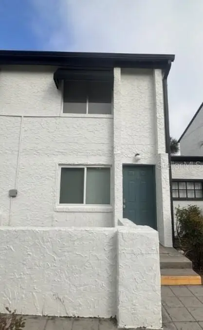 4217 S Semoran Boulevard #4, Orlando, FL 32822 - Image #1