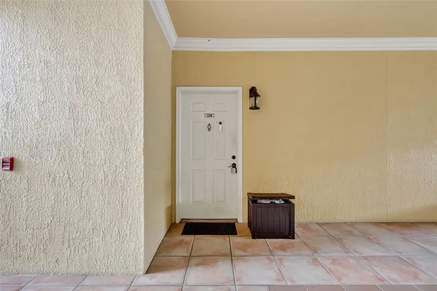 4333 Bayside Village Drive #228, Tampa, FL 33615 - Image #2