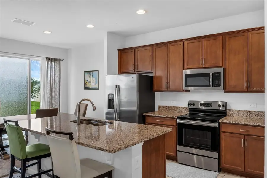 2430 Bittle Way, Saint Cloud, FL 34769 - Image #2