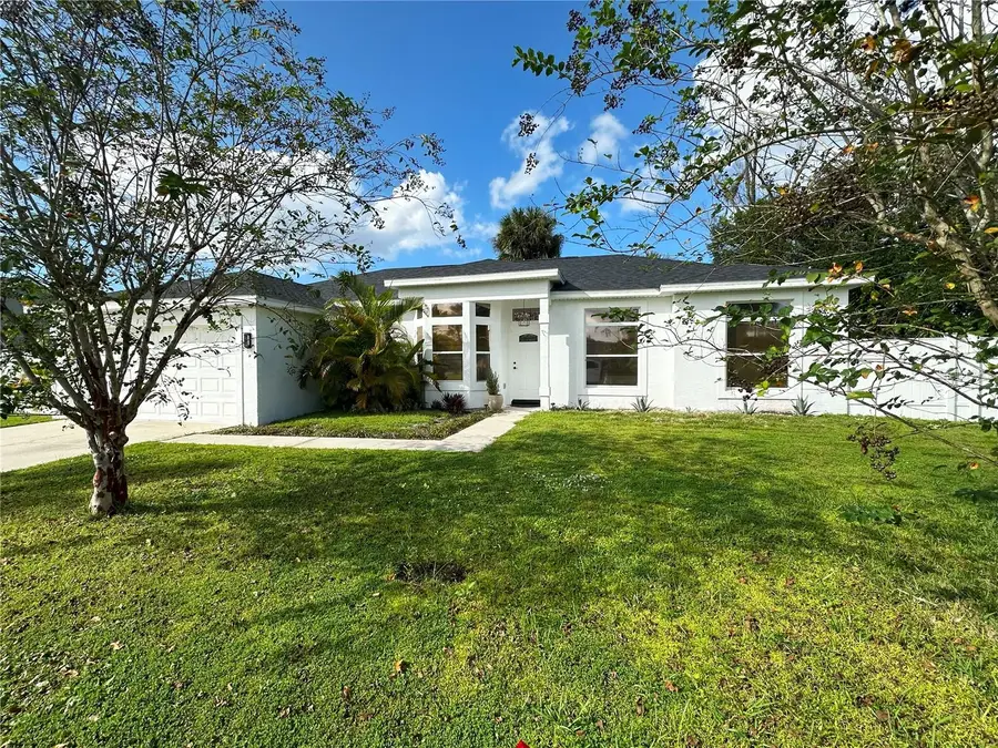 700 Castillo Place, Saint Cloud, FL 34769 - Image #2