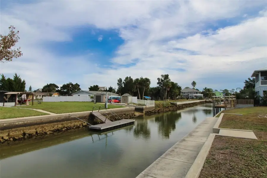 4977 Cedarbrook Lane, Hernando Beach, FL 34607 - Image #2