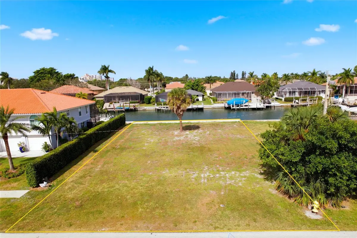 677 Pelican Court, Marco Island, FL 34145 - Image #1